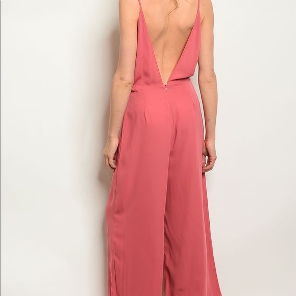 ✨SALE✨🔥 Rose Jumpsuit🔥 - Picture 3 of 6